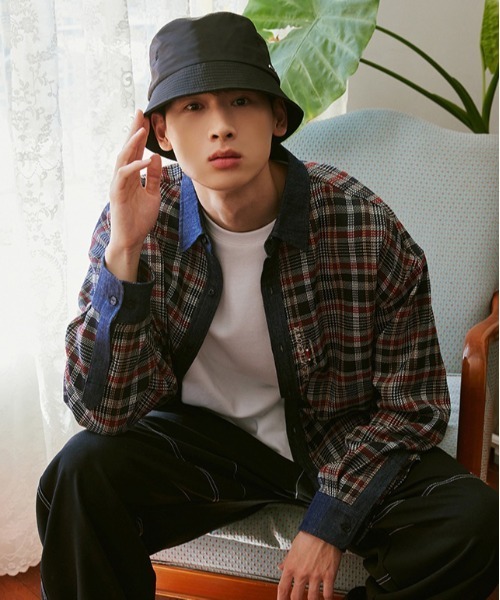 ROMANTIC CROWN(ロマンティッククラウン)の「【ROMANTIC CROWN】DENIM CHECK SHIRT / ロマンティッククラウン デニム チェック シャツ(シャツ/ブラウス・メンズ・グリーン/バーガンディー・SMALL/MEDIUM/LARGE)」の2枚目の写真
