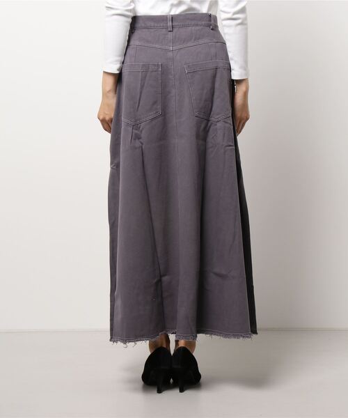 LUPILIEN（ルピリアン）の「ツイルデニムタックスカート（スカート・レディース・チャコールグレー/ベージュ/カーキ・FREE）」の18枚目の写真