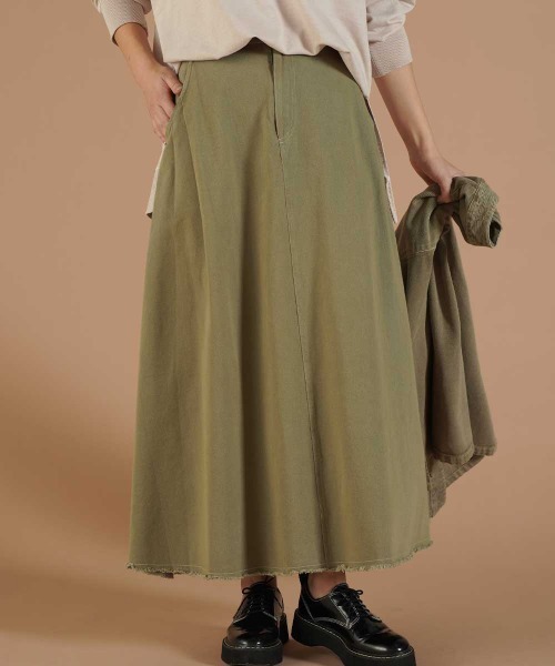 LUPILIEN（ルピリアン）の「ツイルデニムタックスカート（スカート・レディース・チャコールグレー/ベージュ/カーキ・FREE）」の11枚目の写真