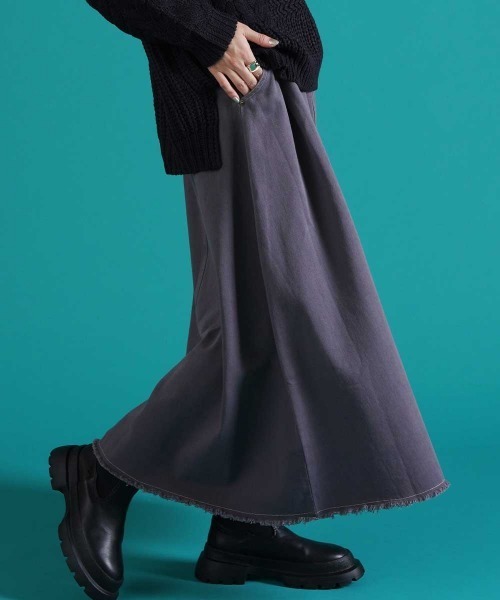 LUPILIEN（ルピリアン）の「ツイルデニムタックスカート（スカート・レディース・チャコールグレー/ベージュ/カーキ・FREE）」の5枚目の写真