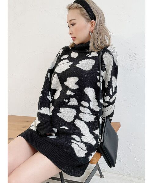 GYDA（ジェイダ）の「COWジャカードハイネック ニットTOPS（ニット/セーター・レディース・ブラック/ブラウン/カーキ・FREE）」の8枚目の写真