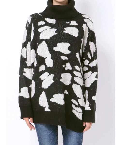 GYDA（ジェイダ）の「COWジャカードハイネック ニットTOPS（ニット/セーター・レディース・ブラック/ブラウン/カーキ・FREE）」の17枚目の写真