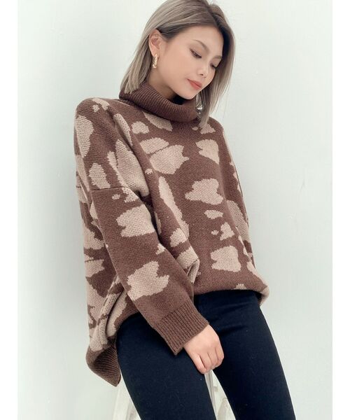 GYDA（ジェイダ）の「COWジャカードハイネック ニットTOPS（ニット/セーター・レディース・ブラック/ブラウン/カーキ・FREE）」の11枚目の写真