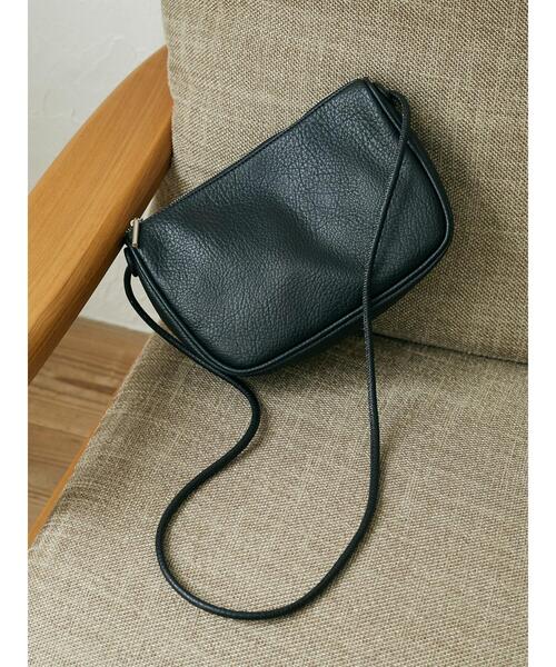 Green Parks(グリーンパークス)の「・ハーフムーンジップショルダーバッグ*(トートバッグ・レディース・モカ/イエロー/ブラック/グリーン・FREE)」の15枚目の写真