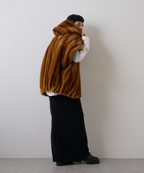 a point(アポワン)の「【a point】フェイクファーベスト(ベスト・レディース・キャメル・FREE)」の14枚目の写真