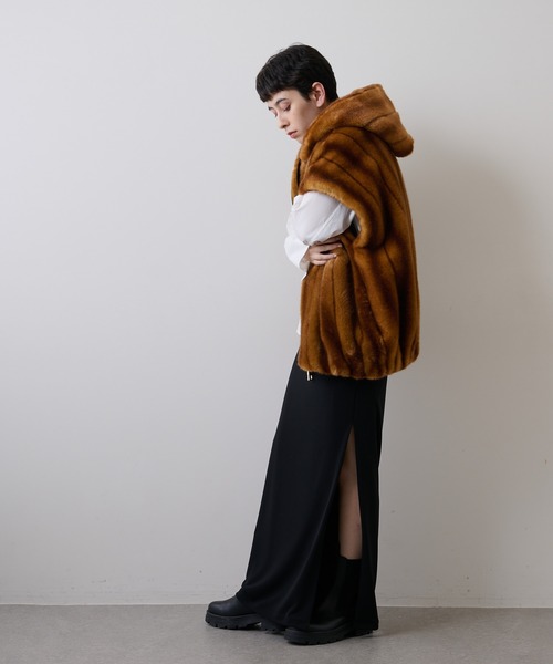 a point(アポワン)の「【a point】フェイクファーベスト(ベスト・レディース・キャメル・FREE)」の10枚目の写真