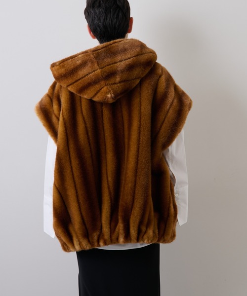 a point(アポワン)の「【a point】フェイクファーベスト(ベスト・レディース・キャメル・FREE)」の12枚目の写真