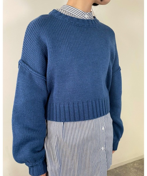 MLI'A（エムリア）の「ショート丈ローゲージニット（ニット/セーター・レディース・イエロー/ブルー/アイボリー/ライトパープル/ブラック/グリーン/オレンジ/ライトグリーン/ピンク/レッド・M）」の5枚目の写真