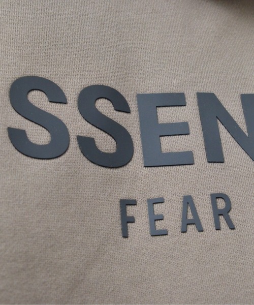 FOG ESSENTIALS（エフオージーエッセンシャルズ）の「ESSENTIALS /エッセンシャルズ バックロゴ スウェットパーカー フーディ（パーカー・メンズ・ブラック/ブラウン/ベージュ/グレー/ライトグレー・S/M/L/XL）」の6枚目の写真