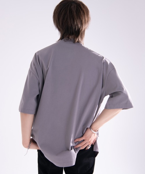 ADRER（アドラー）の「metal charm long high neck top T shirt/メタルチャームロングハイネックトップTシャツ（Tシャツ/カットソー・メンズ・ホワイト/ブラック/グレー・SMALL/MEDIUM/LARGE/X-SMALL）」の16枚目の写真