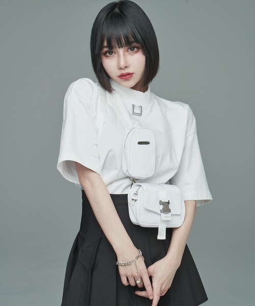 ADRER（アドラー）の「metal charm long high neck top T shirt/メタルチャームロングハイネックトップTシャツ（Tシャツ/カットソー・メンズ・ホワイト/ブラック/グレー・SMALL/MEDIUM/LARGE/X-SMALL）」の21枚目の写真