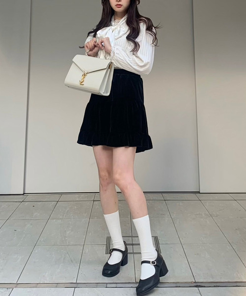 titty＆Co. PETIT by poyo（ティティーアンドコープティバイポヨ）の「【titty&Co.PETIT by POYO】ベロアティアードスカパン（スカート・レディース・ブラック/ボルドー・SMALL/MEDIUM）」の8枚目の写真