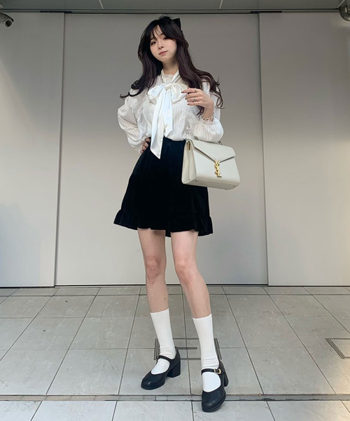 titty＆Co. PETIT by poyo（ティティーアンドコープティバイポヨ）の「【titty&Co.PETIT by POYO】ベロアティアードスカパン（スカート・レディース・ブラック/ボルドー・SMALL/MEDIUM）」の10枚目の写真