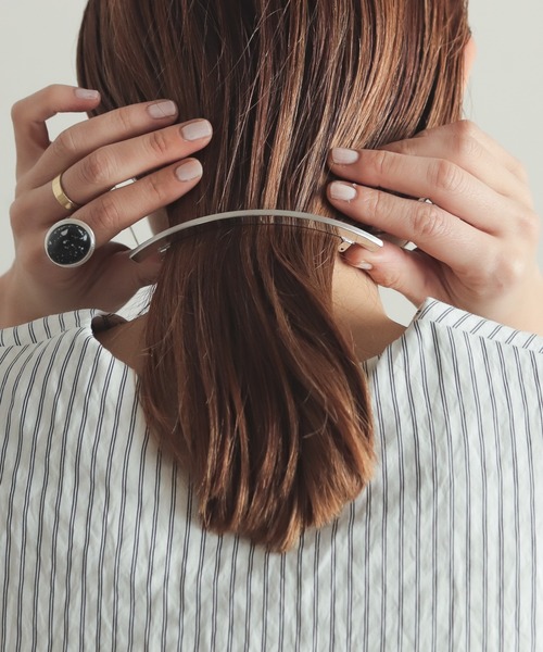 rapiecage(ラピエサージュ)の「スリムパイプロングバレッタ(バレッタ/ヘアクリップ・レディース・シルバー/ゴールド・FREE)」の16枚目の写真