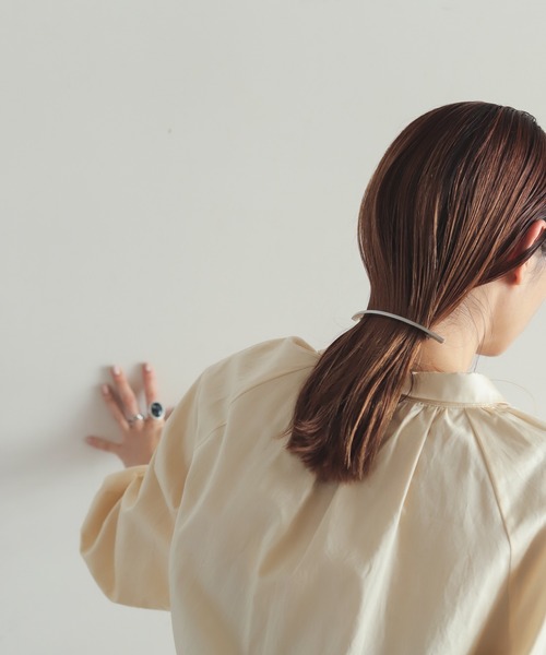 rapiecage(ラピエサージュ)の「スリムパイプロングバレッタ(バレッタ/ヘアクリップ・レディース・シルバー/ゴールド・FREE)」の14枚目の写真