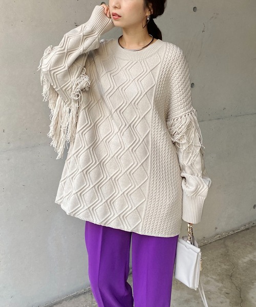 CAPRICIEUX LE'MAGE（カプリシューレマージュ）の「ダイヤ編袖フリンジプルオーバー（ニット/セーター・レディース・ブラック/グリーン/ホワイト系その他・FREE）」の19枚目の写真