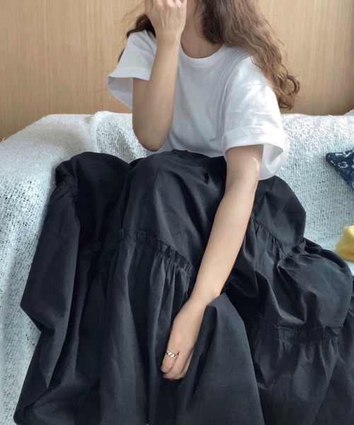 LAUIR（ラウアー）の「ギャザーフリルティアードマキシスカート（スカート・レディース・アイボリー/ホワイト/ブラック/ピンク/グレー/ネイビー/ライトブルー/オレンジ/グリーン/ライトブラウン/グリーン系その他/チェック・LARGE/MEDIUM/X-LARGE/SMALL）」の18枚目の写真