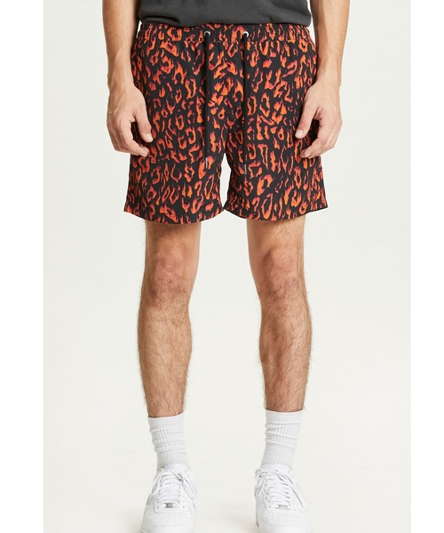 KSUBI（スビ）の「KSUBI FIRE BOARDSHORT  (5000007232/5000007230)（その他パンツ・メンズ・レオパード/マルチ・SMALL/MEDIUM）」の2枚目の写真