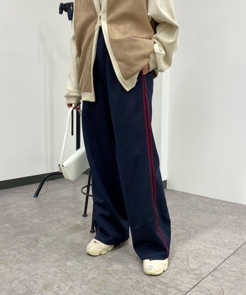 WHO'S WHO gallery(フーズフーギャラリー)の「【SLOPPY/スロッピー】トラックパンツ(その他パンツ・レディース・ダークグリーン/ネイビー/アイボリー・MEDIUM)」の16枚目の写真