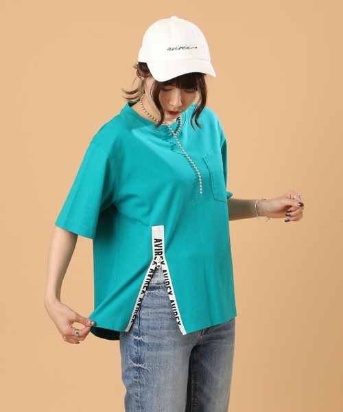 AVIREX（アヴィレックス）の「プリンテッド ファスナー トップス/PRINTED FASTENER TOPS（Tシャツ/カットソー・レディース・グリーン/オフホワイト/ネイビー・FREE）」の3枚目の写真