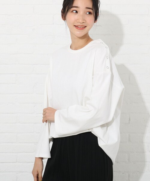 Cutie Blonde（キューティーブロンド）の「◆【S-L】天竺ボーダーカットソー（Tシャツ/カットソー・レディース・アイボリー/ブラック系2/ネイビー系7/イエロー系9・01/02/03）」の2枚目の写真