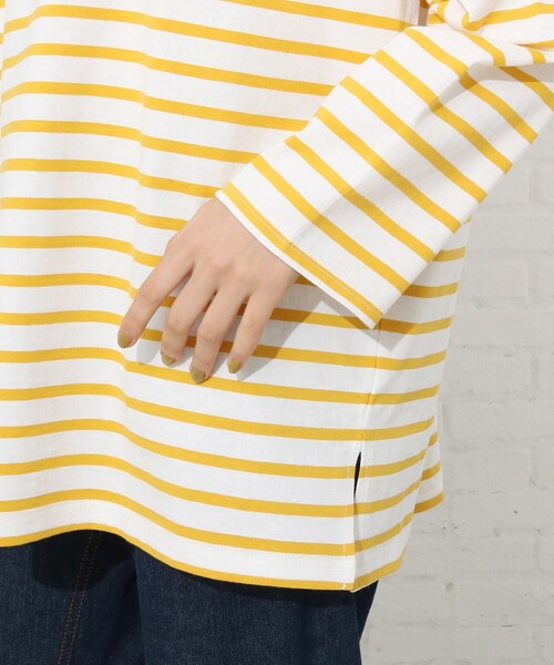 Cutie Blonde（キューティーブロンド）の「◆【S-L】天竺ボーダーカットソー（Tシャツ/カットソー・レディース・アイボリー/ブラック系2/ネイビー系7/イエロー系9・01/02/03）」の8枚目の写真