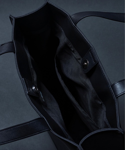 Ellno Loset（エルノロゼット）の「ビーガンレザートートバッグ（トートバッグ・メンズ・ブラック・FREE）」の4枚目の写真