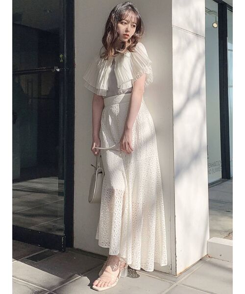 dazzlin（ダズリン）の「フラワーレースアンバランススカート（スカート・レディース・ブラック/オフホワイト・SMALL/MEDIUM）」の11枚目の写真