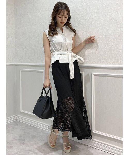 dazzlin（ダズリン）の「フラワーレースアンバランススカート（スカート・レディース・ブラック/オフホワイト・SMALL/MEDIUM）」の18枚目の写真