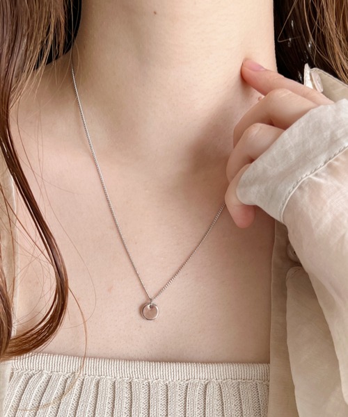 iso（イソ）の「ボール×スキニーチェーン２連ネックレス（ネックレス・レディース・シルバー/ゴールド・FREE）」の16枚目の写真
