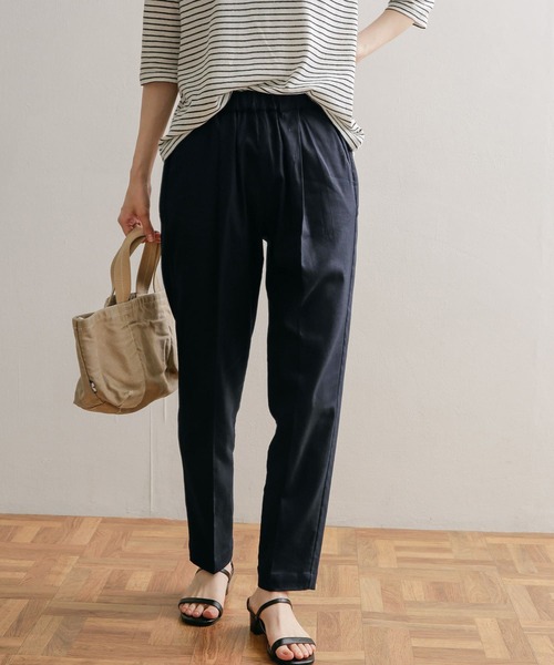 URBAN RESEARCH DOORS(アーバンリサーチドアーズ)の「リネン混テーパードイージーパンツ(その他パンツ・レディース・ブラック/ベージュ/カーキ/ネイビー・SMALL/MEDIUM)」の14枚目の写真