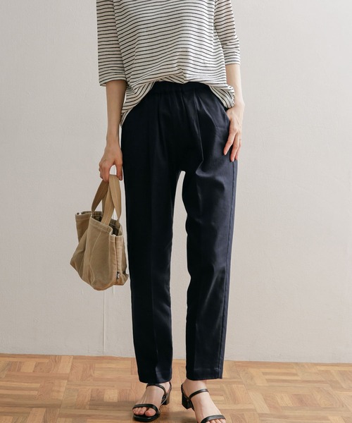 URBAN RESEARCH DOORS(アーバンリサーチドアーズ)の「リネン混テーパードイージーパンツ(その他パンツ・レディース・ブラック/ベージュ/カーキ/ネイビー・SMALL/MEDIUM)」の15枚目の写真
