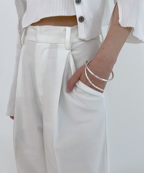 mystic（ミスティック）の「[eau un bijou] swirl bangle（バングル/リストバンド・レディース・シルバー・ONE SIZE）」の3枚目の写真