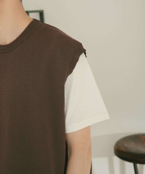 ITEMS URBANRESEARCH（アイテムズ アーバンリサーチ）の「マシンウォッシャブル ニットベスト（ベスト・メンズ・チャコールグレー/ブラック/ブラウン・MEDIUM/LARGE）」の15枚目の写真