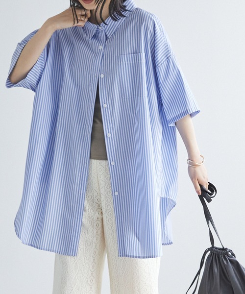 Chaco closet(チャコ クローゼット)の「オーバーサイズメンズライクレギュラーカラーアソート半袖シャツ(シャツ/ブラウス・レディース・ライトブルー/ピンク/イエロー/ブルー/グリーン/グリーン系/オレンジ/ネイビー/ブラック系/ブルー系/オフホワイト/ブラック/レッド/ブラウン/ピンク系/オレンジ系・FREE)」の7枚目の写真