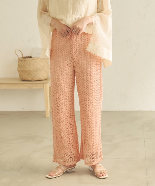 Ambre Neige(アンブルネージュ)の「レースセミフレアパンツ/【WEB/EC限定商品】(その他パンツ・レディース・ピンク/アイボリー/モカ・SMALL/MEDIUM)」の11枚目の写真