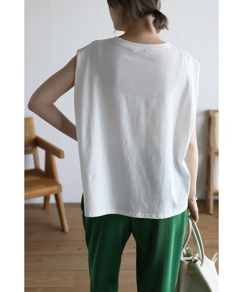 Bonjour Sagan(ボンジュールサガン)の「タックショルダー刺繍ロゴTシャツ(Tシャツ/カットソー・レディース・チャコールグレー/オフホワイト/ピンク・FREE)」の4枚目の写真