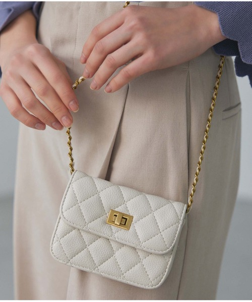 Edit Sheen（エディットシーン）の「【ZOZO限定】キルティングチェーンミニバッグ（ショルダーバッグ・レディース・ホワイト/ブラック/インディゴブルー・FREE）」の2枚目の写真