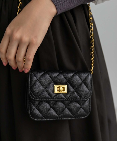 Edit Sheen（エディットシーン）の「【ZOZO限定】キルティングチェーンミニバッグ（ショルダーバッグ・レディース・ホワイト/ブラック/インディゴブルー・FREE）」の5枚目の写真