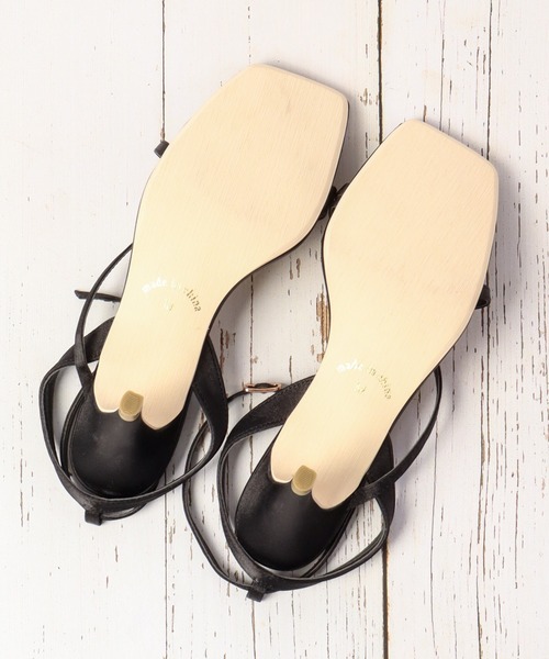 LibertyDollアシメストラップサンダル