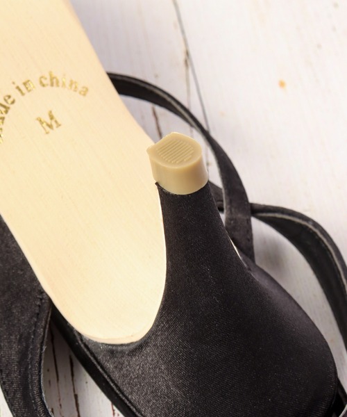 LibertyDollアシメストラップサンダル