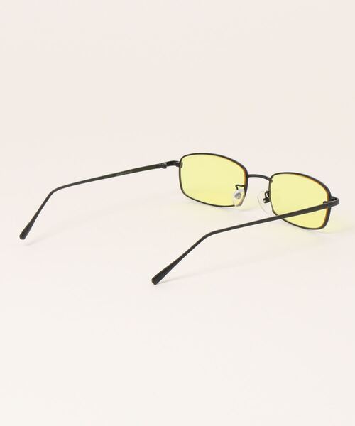 FIG&VIPER（フィグアンドバイパー）の「スクエアカラーサングラス（サングラス・レディース・ブラック/イエロー・FREE）」の4枚目の写真