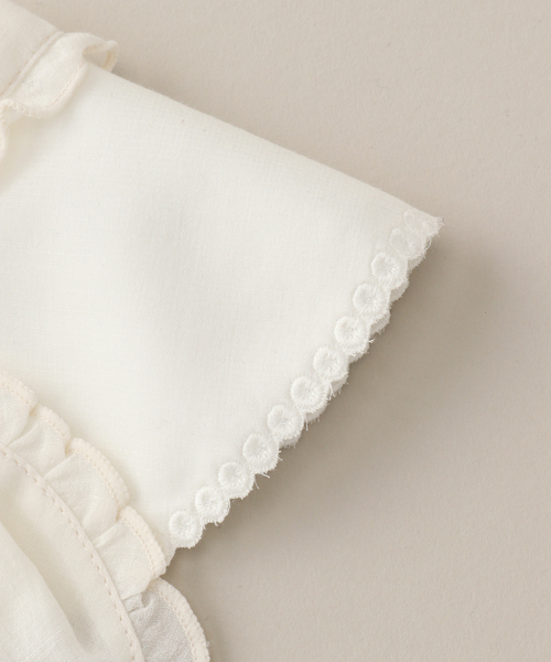 IENA ENFANT(イエナアンファン)の「【MARLMARL】別注 bibs フリル(baby)(スタイ/よだれかけ・キッズ・ホワイト・FREE)」の8枚目の写真