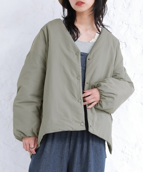 osharewalker(オシャレウォーカー)の「『ステッチレスノーカラー中綿ジャケット』(ブルゾン・レディース・ブラック/ライトカーキ/アイボリー・FREE)」の11枚目の写真