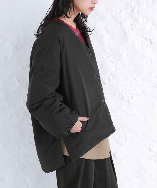 osharewalker(オシャレウォーカー)の「『ステッチレスノーカラー中綿ジャケット』(ブルゾン・レディース・ブラック/ライトカーキ/アイボリー・FREE)」の10枚目の写真