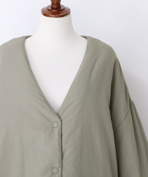 osharewalker(オシャレウォーカー)の「『ステッチレスノーカラー中綿ジャケット』(ブルゾン・レディース・ブラック/ライトカーキ/アイボリー・FREE)」の15枚目の写真