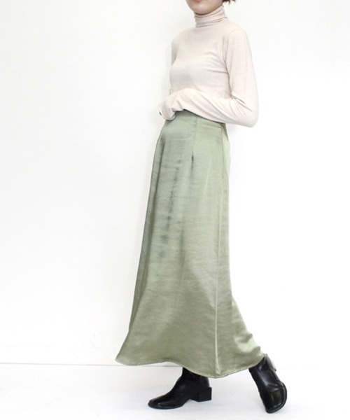 STYLEBLOCK（スタイルブロック）の「ヴィンテージサテンセミフレアスカート（スカート・レディース・ブラック/オリーブ/ライトベージュ/グレイッシュベージュ・M）」の8枚目の写真