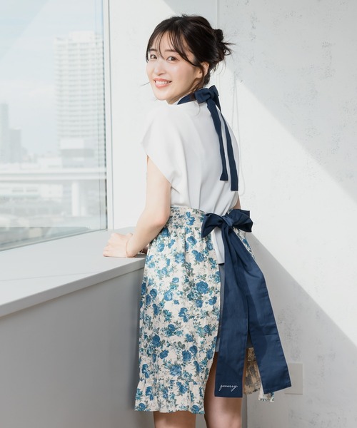 美品 Couture Brooch フラワープリント エプロン 38 Mサイズ □70％OFF