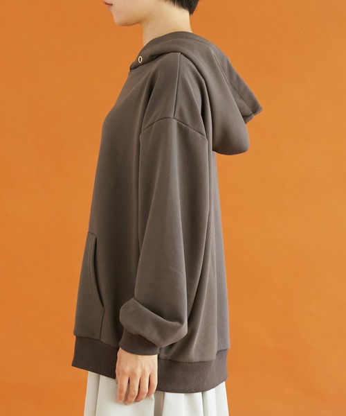 Doux archives（ドゥアルシーヴ）の「サイドジップパーカー（パーカー・レディース・チャコールグレー/オフホワイト・FREE）」の6枚目の写真