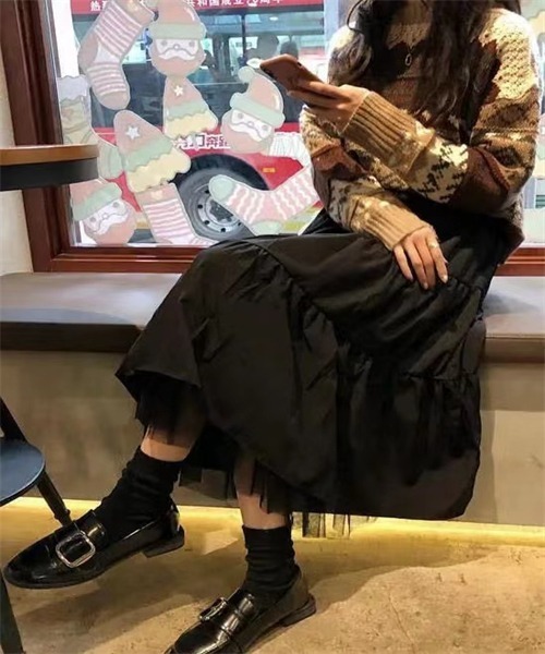 FREE STYLISTS（フリー スタイリスト）の「裾チュールティアードスカート（スカート・レディース・ホワイト/ブラック・FREE）」の17枚目の写真